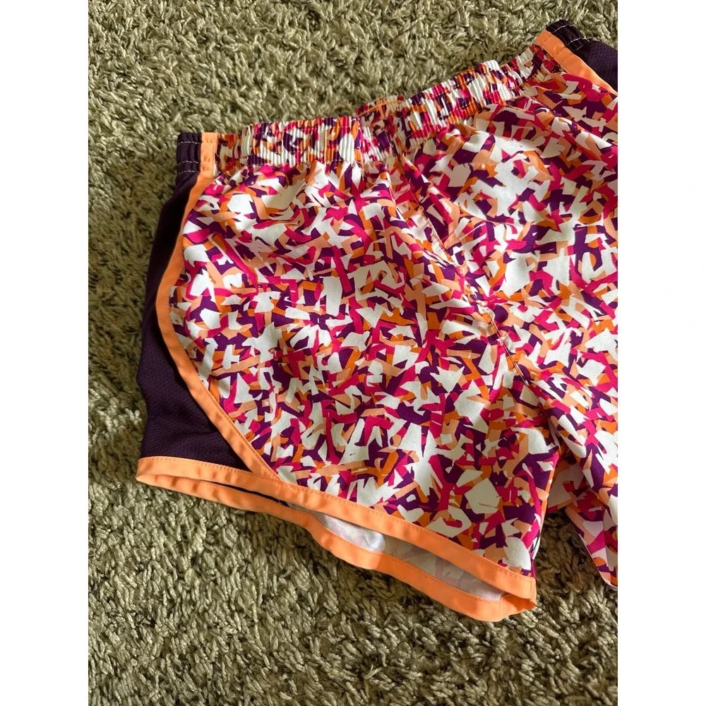 Nike‎ Girls Multicolor Running Shorts Size Medium